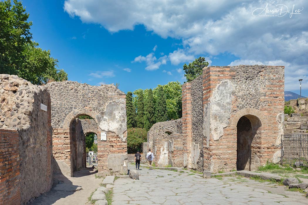 Porta ercolano pompei